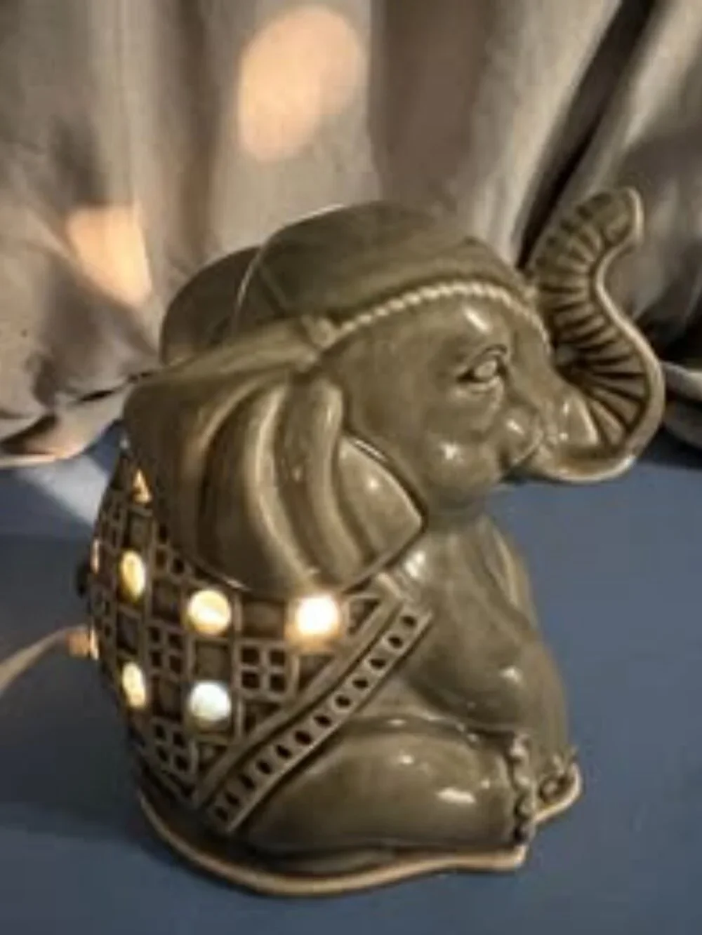 Wax‎ Warmer Elephant Night Light 6